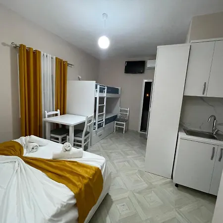 Zini Гостевой дом 3*