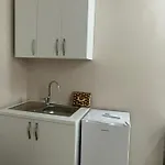 Konukevi Zini Avlonya