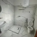 Zini Avlonya