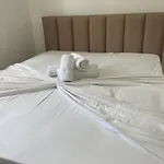 Zini Konukevi 3*