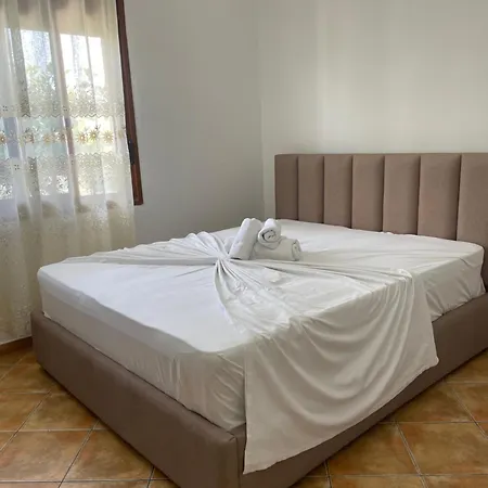 Zini 3*