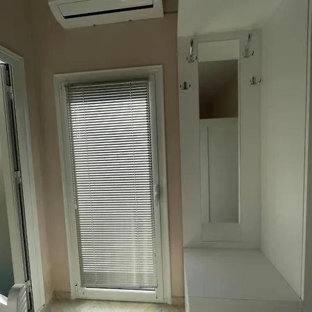Zini 3* Vlora