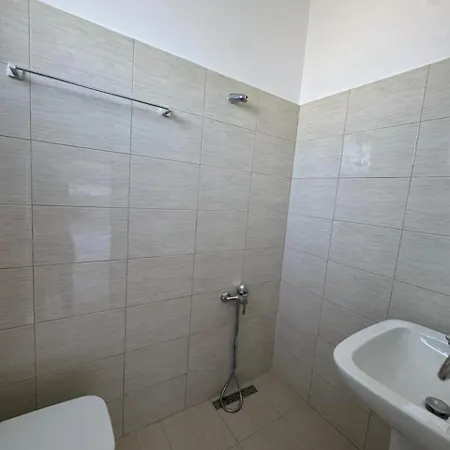 Guest house Zini