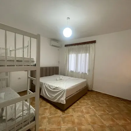 Konukevi Zini